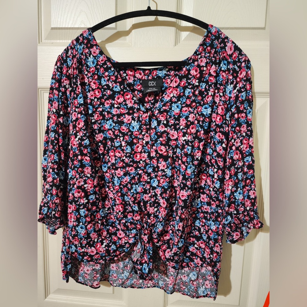CCX Pink and Blue Ruched 3/4 Sleeve Blouse